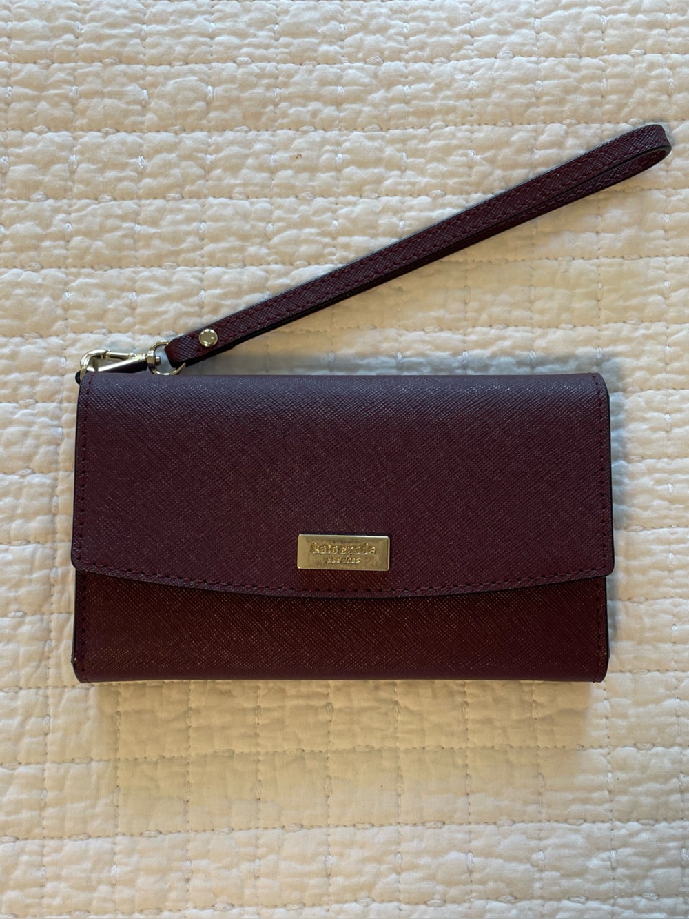 Kate Spade plum wristlet clutch